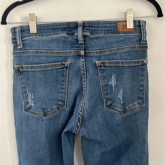 JUDY BLUE Relaxed Fit Distressed Jeans #JB8289DK, Size 5/27 - Picture 5 of 7